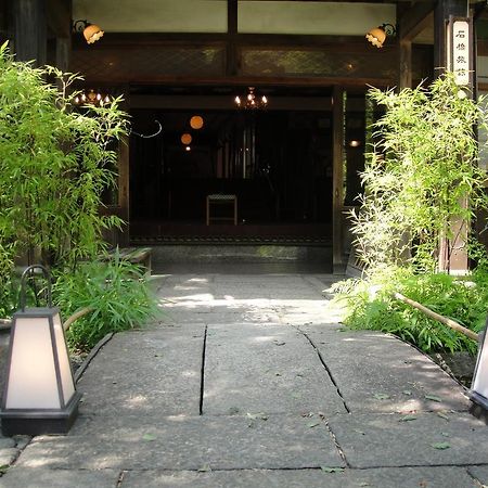 Kurhaus Ishibashi Ryokan Симода Экстерьер фото