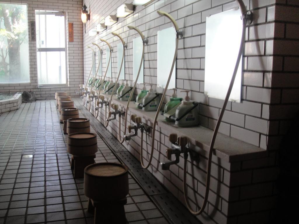 Kurhaus Ishibashi Ryokan Симода Экстерьер фото